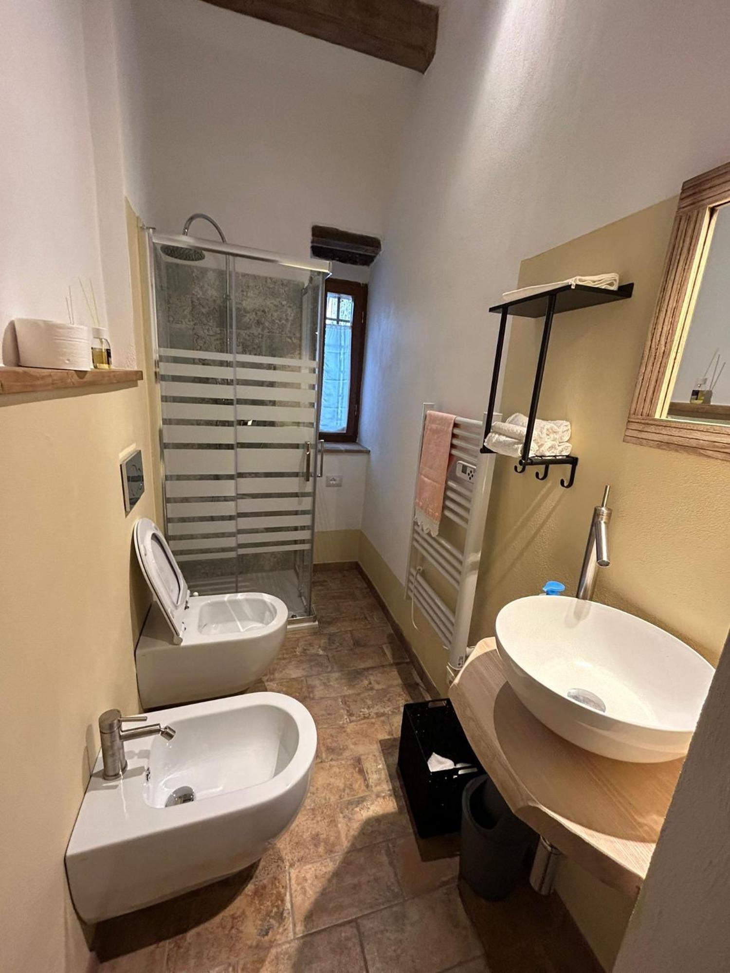 Borgo Di Mezzo Lejlighed Castelnuovo dellʼAbate Eksteriør billede
